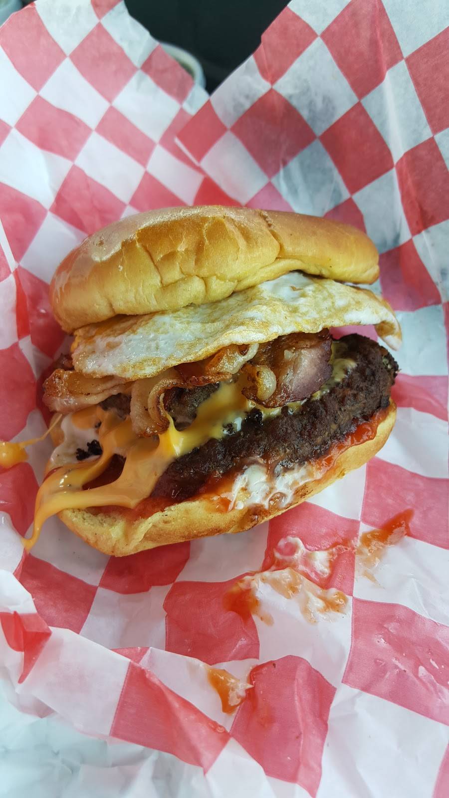 Burger Delite | restaurant | 3301 Kenilworth Ave, Bladensburg, MD 20781, USA | 3016999811 OR +1 301-699-9811