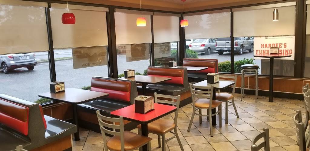 Hardees | restaurant | 9760 Andrew Jackson Highway, Laurel Hill, NC 28351, USA | 9104624444 OR +1 910-462-4444
