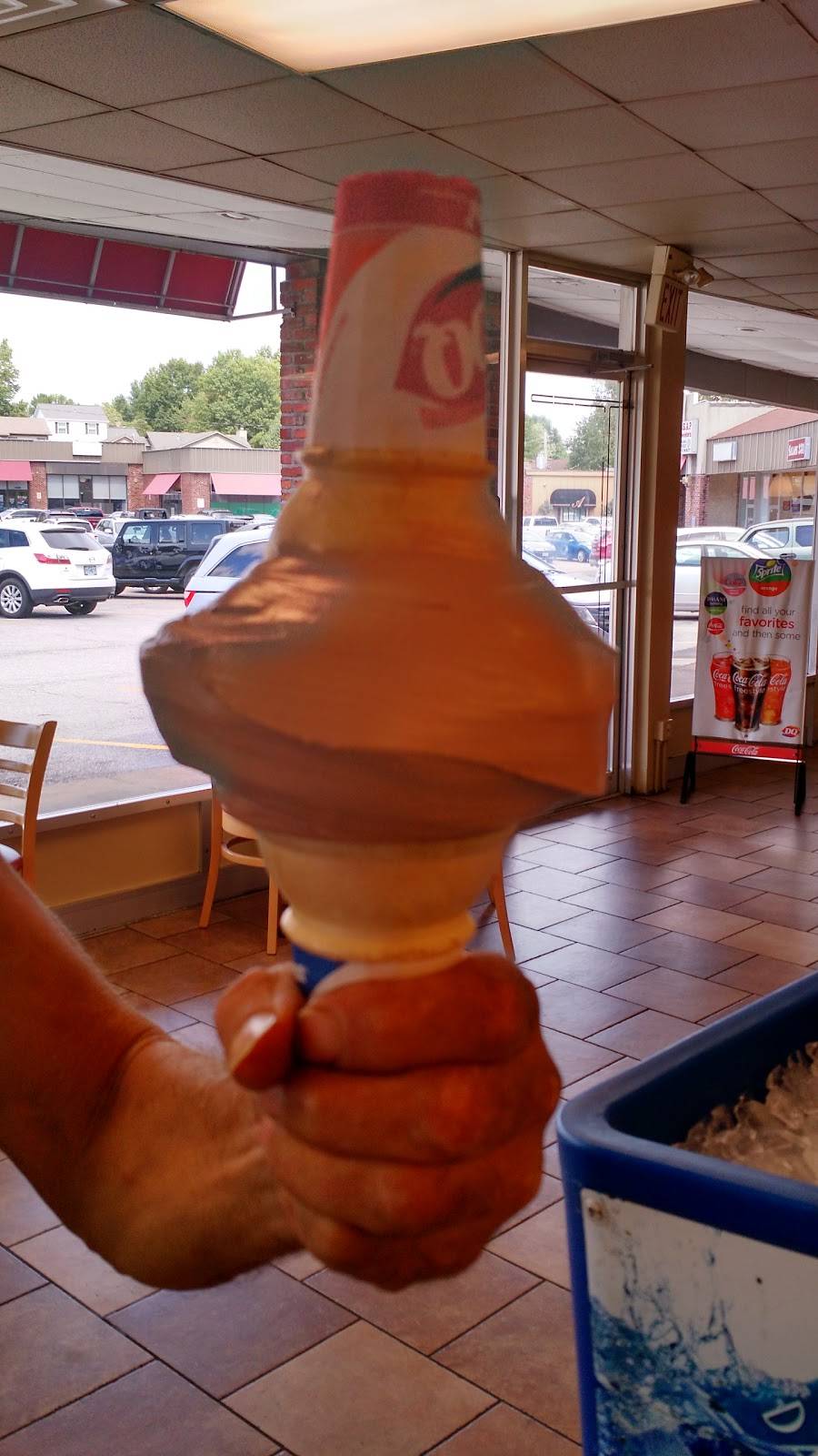 Dairy Queen Grill & Chill | restaurant | 4312 Telegraph Rd, Oakville, MO 63129, USA | 3144876792 OR +1 314-487-6792