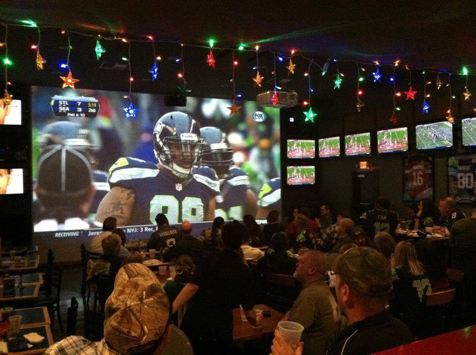 Everybodys American Cookhouse & Sports Theater | restaurant | 4215 SE Mile Hill Dr, Port Orchard, WA 98366, USA | 3604432979 OR +1 360-443-2979