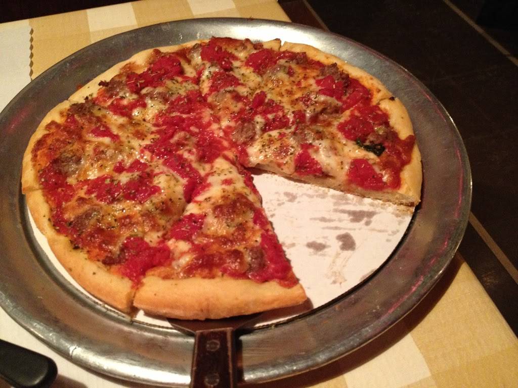 Franks Pizzeria & Restaurant | restaurant | 6506 W Belmont Ave, Chicago, IL 60634, USA | 7732832564 OR +1 773-283-2564