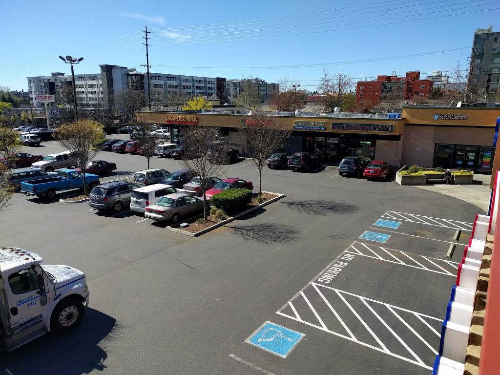 Taco Del Mar - Northgate | restaurant | 11016 8th Ave NE, Seattle, WA 98125, USA | 2062676767 OR +1 206-267-6767