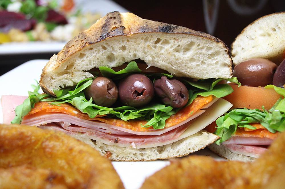 Pasquale Ristorante & Pizzeria Bar | restaurant | 87 Nashua Rd, Londonderry, NH 03053, USA | 6034343093 OR +1 603-434-3093