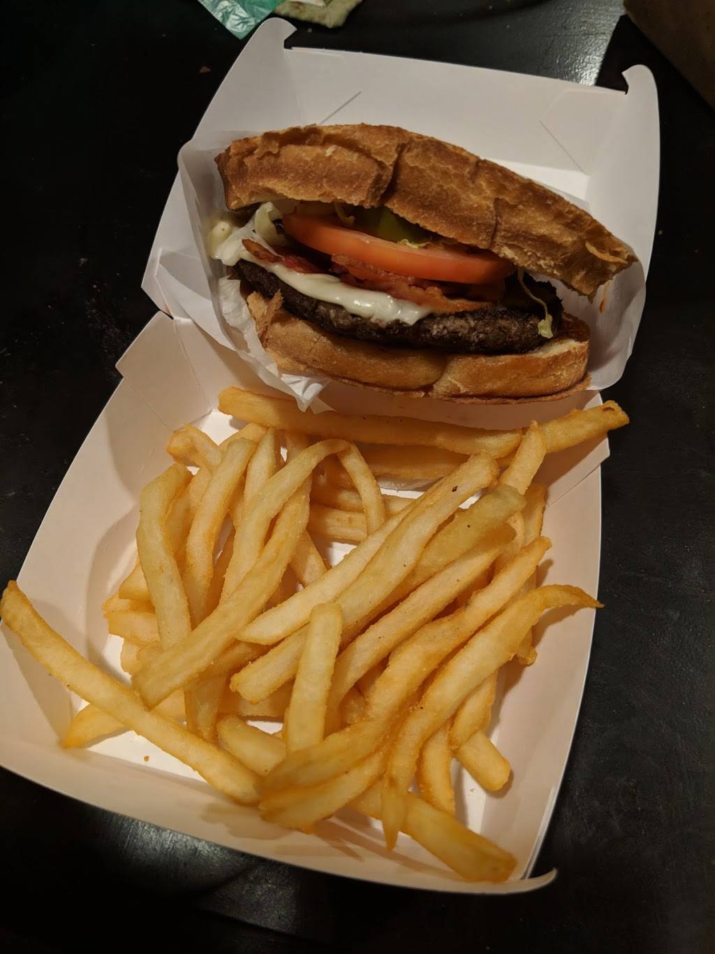 Jack in the Box | restaurant | 1551 E 4th St, Ontario, CA 91764, USA | 9099843114 OR +1 909-984-3114