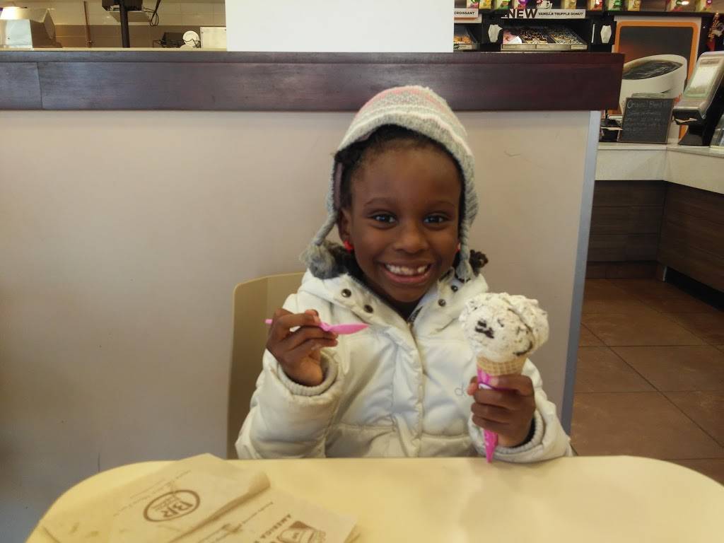 Dunkin Donuts | cafe | 448 E 87th St, Chicago, IL 60619, USA | 7738468400 OR +1 773-846-8400