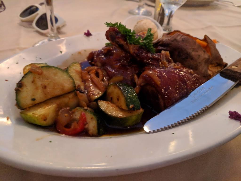 Courtneys Continental Cuisine | restaurant | 20351 Summerlin Rd #111, Fort Myers, FL 33908, USA | 2394664646 OR +1 239-466-4646