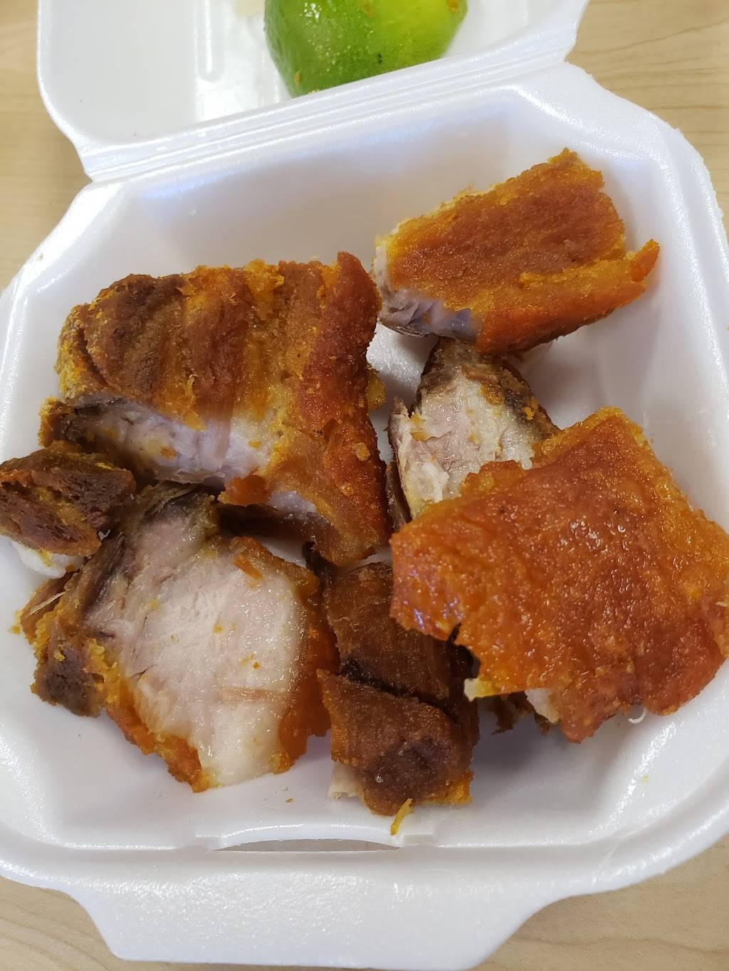 Delicias Restaurant | restaurant | 149 Stoughton St, Dorchester, MA 02125, USA | 6175338298 OR +1 617-533-8298