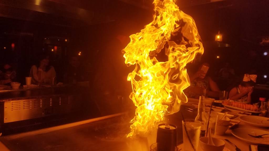 Koze Teppan Grill | restaurant | 6127 N Mesa St B, El Paso, TX 79912, USA | 9155841128 OR +1 915-584-1128