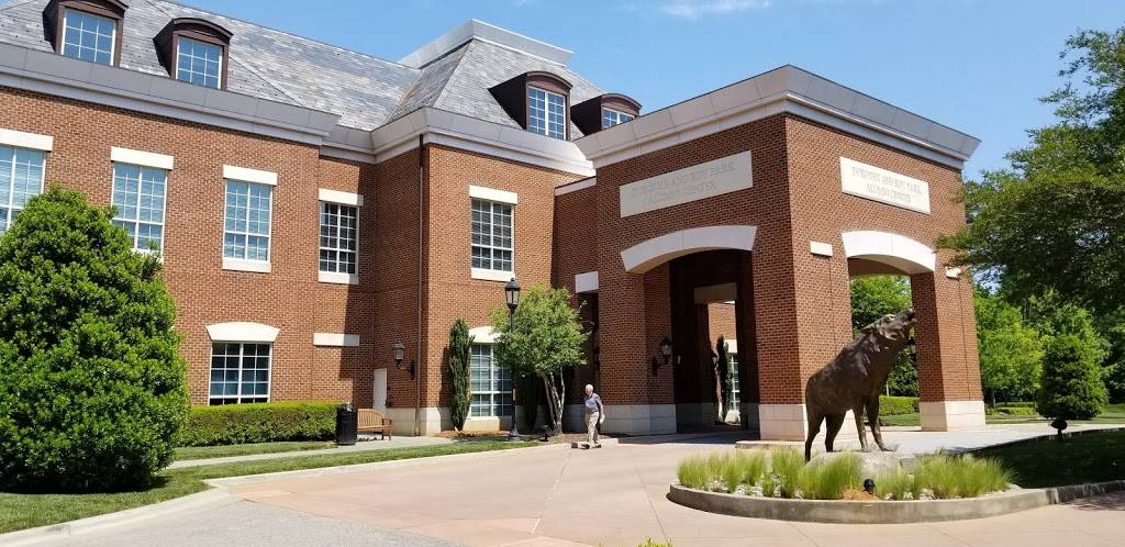 North Carolina State University Club | restaurant | 4200 Hillsborough St, Raleigh, NC 27606, USA | 9198280308 OR +1 919-828-0308