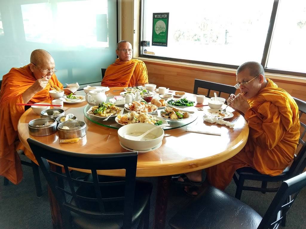 Peters Kitchen China Bistro | restaurant | 3922 E Colonial Dr, Orlando, FL 32803, USA | 4078958174 OR +1 407-895-8174