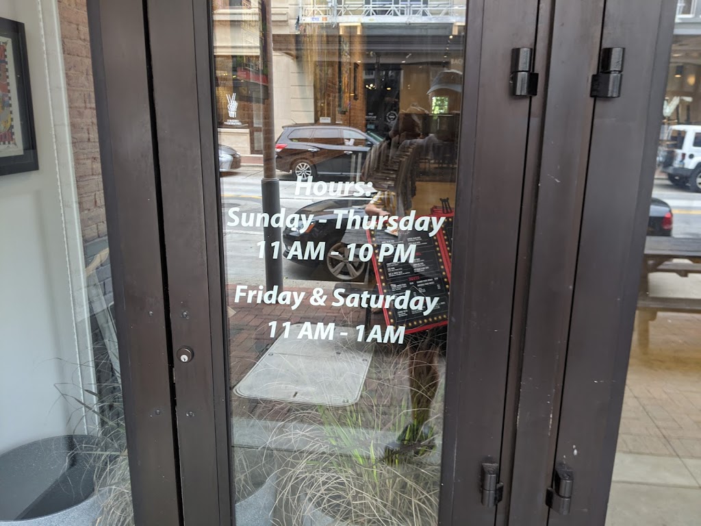 Joint on Palafox | restaurant | 10 S Palafox St, Pensacola, FL 32502, USA | 8503327390 OR +1 850-332-7390