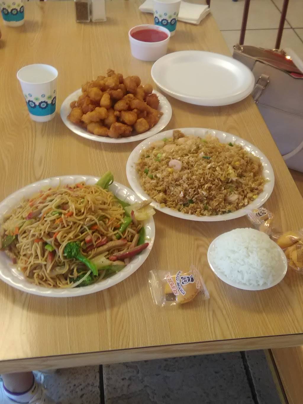 Happy Food | restaurant | 6701 W Thomas Rd, Phoenix, AZ 85033, USA | 6238731216 OR +1 623-873-1216