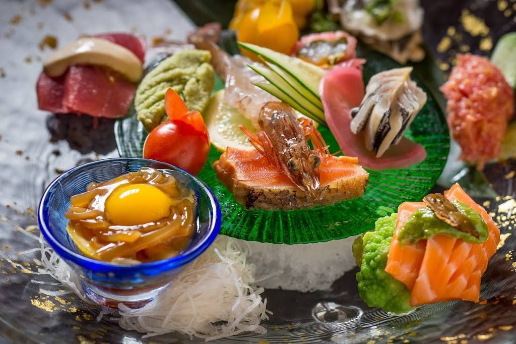 Sushi Seki Chelsea | restaurant | 208 W 23rd St, New York, NY 10011, USA | 2122555988 OR +1 212-255-5988