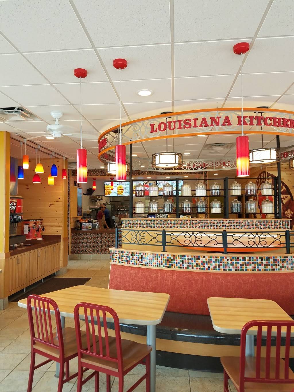 Popeyes Louisiana Kitchen | restaurant | 3157 Riley Fuzzel Rd, Spring, TX 77386, USA | 2819070933 OR +1 281-907-0933