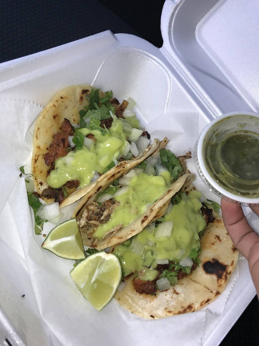 Franciscos Taco Madness | restaurant | 6735 S US Hwy 17 92, Fern Park, FL 32730, USA | 4078654697 OR +1 407-865-4697