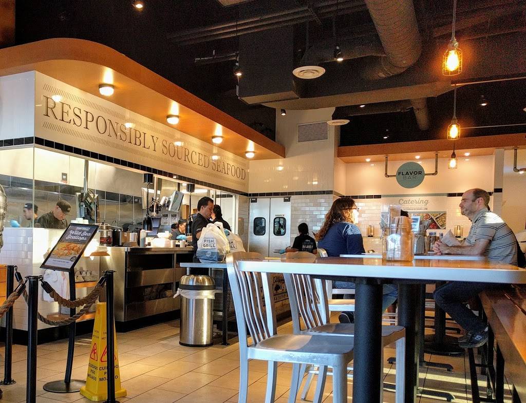 California Fish Grill | restaurant | 6150 Slauson Ave, Culver City, CA 90230, USA | 3105863242 OR +1 310-586-3242