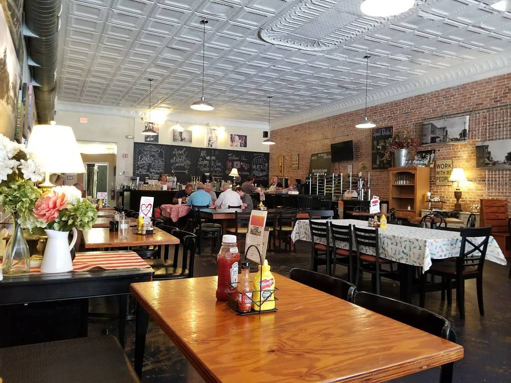 The Rising Sun Bistro | cafe | 10 S Main St, Brooksville, FL 34601, USA | 3523454802 OR +1 352-345-4802