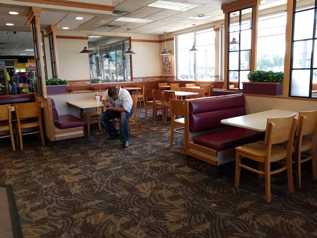 Wendys | restaurant | 1750 W 2700 N, Farr West, UT 84404, USA | 8017379686 OR +1 801-737-9686
