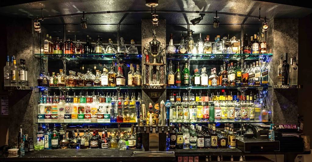 Xplicit Showclub | restaurant | 11701 W Glendale Ave, Glendale, AZ 85307, USA | 6238721365 OR +1 623-872-1365