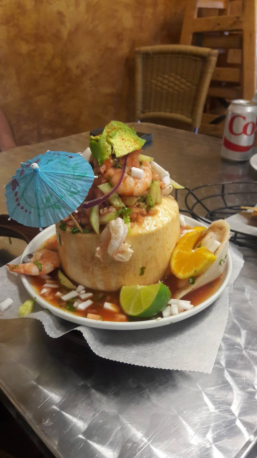 Mariscos Cachanilla | restaurant | 4127 West Ln, Stockton, CA 95204, USA | 2096889527 OR +1 209-688-9527