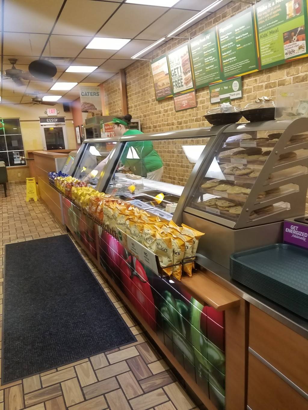 Subway | restaurant | 10223 Brookpark Road #4, Big Creek Trail, Parma, OH 44130, USA | 2166765850 OR +1 216-676-5850