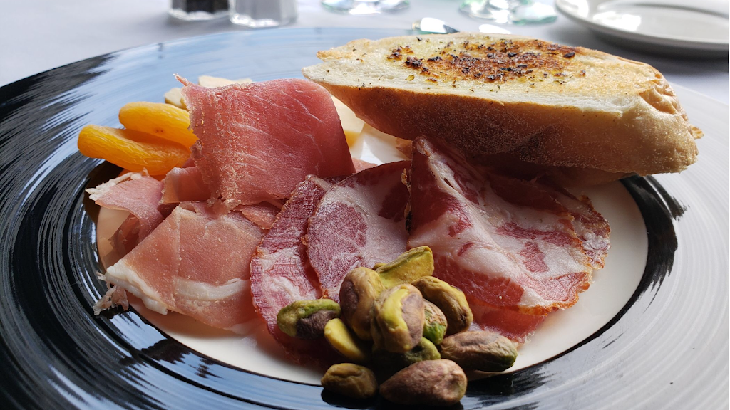 BISTRO SORRISO BYOB | restaurant | 444 N 4th St, Philadelphia, PA 19123, USA | 2159822526 OR +1 215-982-2526