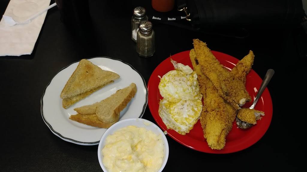 Nicoles Restaurant | restaurant | 1477 S Hawkins Ave, Akron, OH 44320, USA | 3308690959 OR +1 330-869-0959