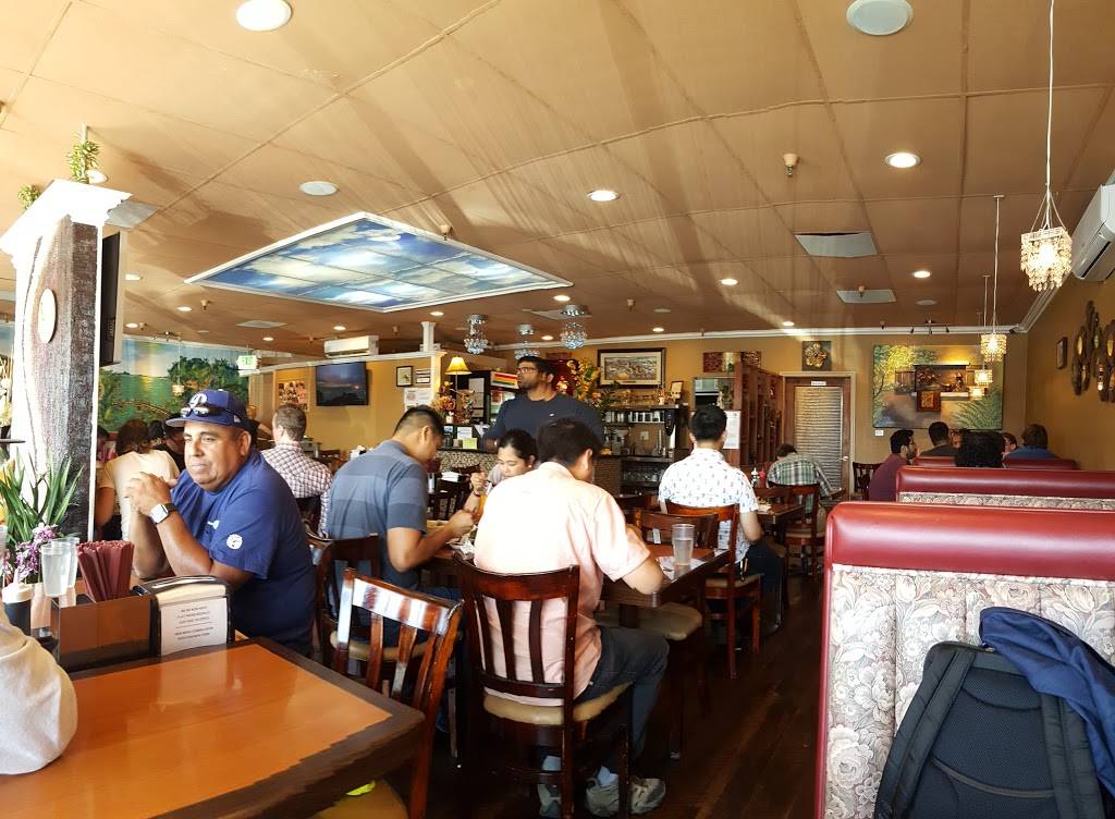 Pho Lovers | restaurant | 253 E Maude Ave, Sunnyvale, CA 94085, USA | 4085308583 OR +1 408-530-8583