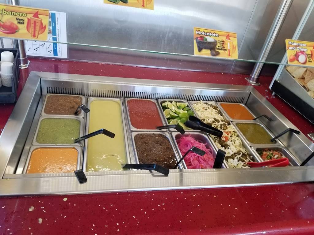 Pollo Regio | restaurant | 7140 N Fwy Service Rd E, Fort Worth, TX 76137, USA | 6823125303 OR +1 682-312-5303