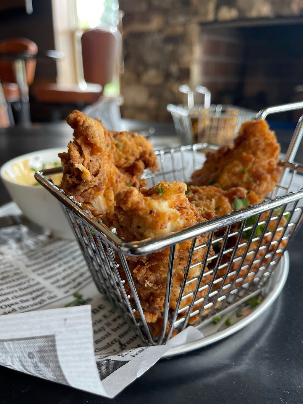 The Penguin Drive-In | restaurant | 1531 East Blvd, Charlotte, NC 28203, USA | 7044440603 OR +1 704-444-0603