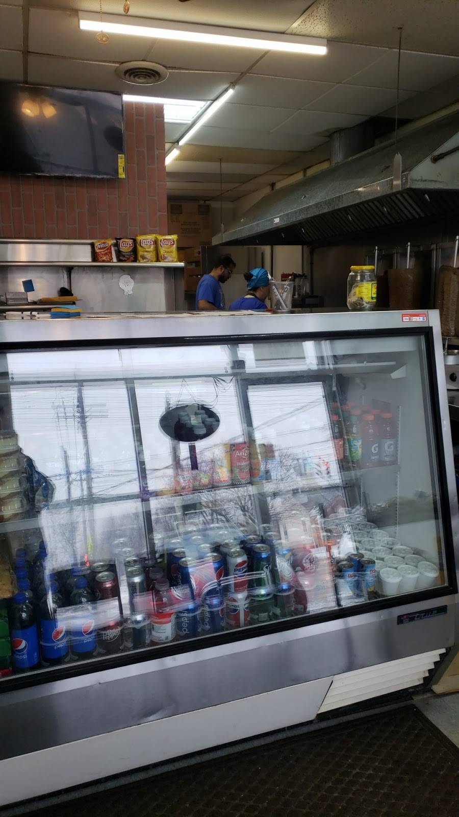 Bylo Gyro | restaurant | 14007 Puritas Ave, Cleveland, OH 44135, USA | 2162528670 OR +1 216-252-8670