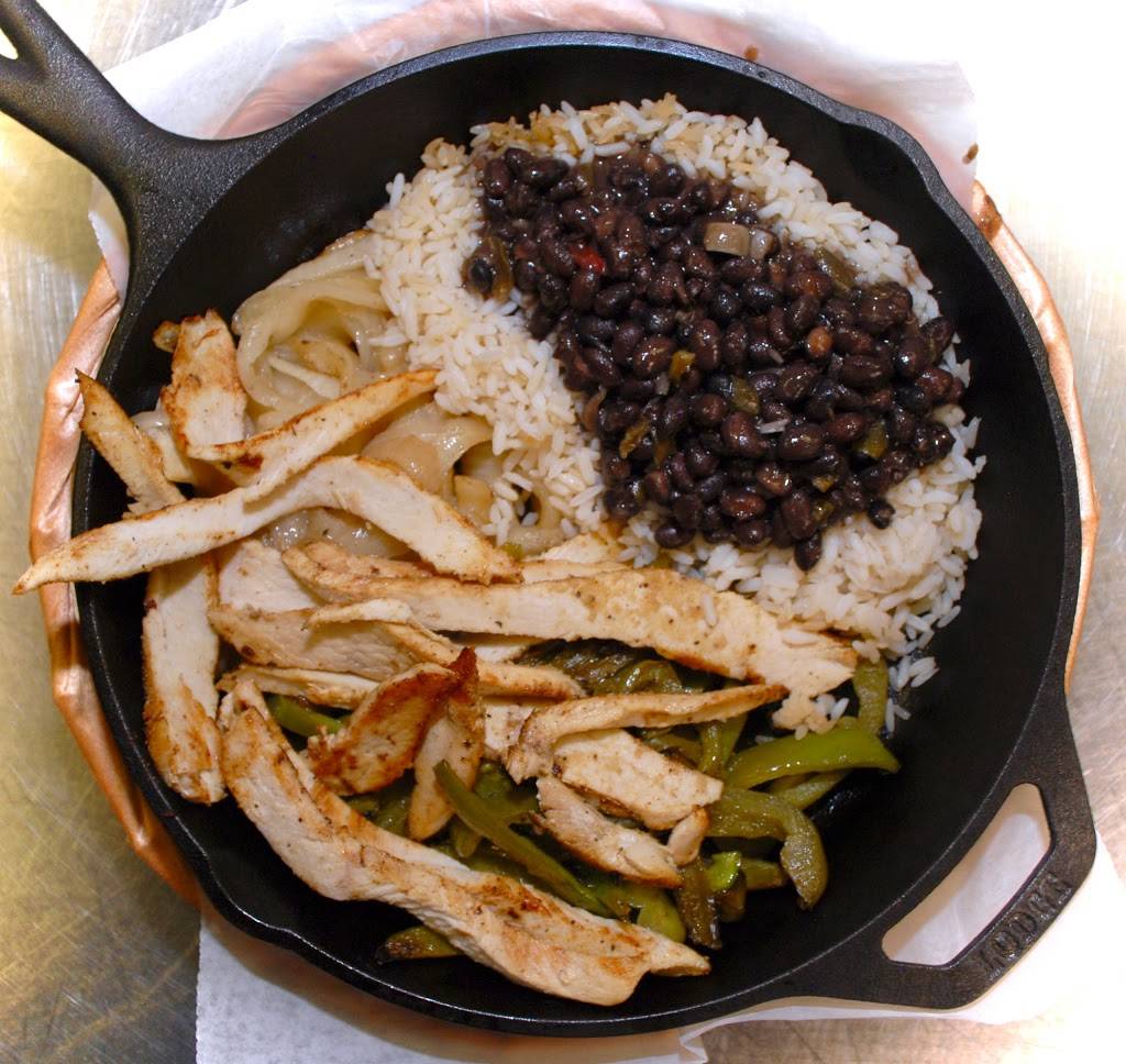 Tan Turtle Tavern | restaurant | 10 Huntington Rd, Northeast Harbor, ME 04662, USA | 2072764000 OR +1 207-276-4000