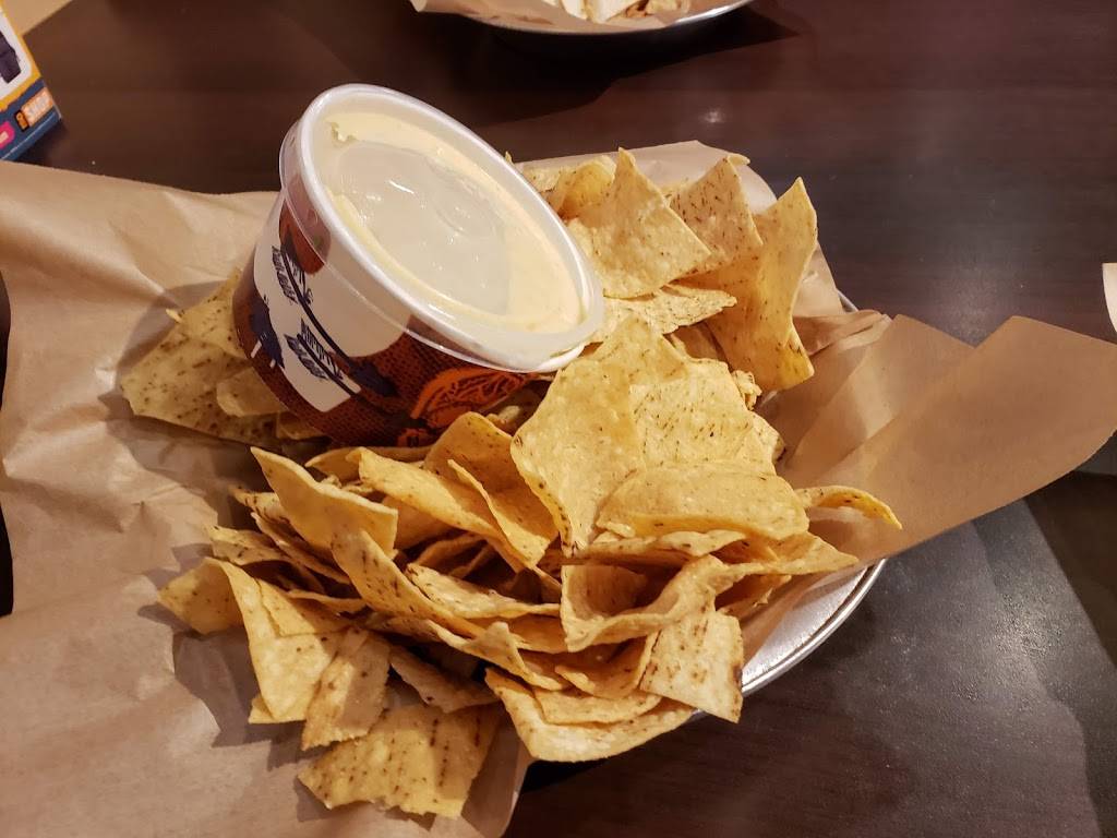 QDOBA Mexican Eats | restaurant | 6432 SW 3rd St, Oklahoma City, OK 73128, USA | 4057927999 OR +1 405-792-7999