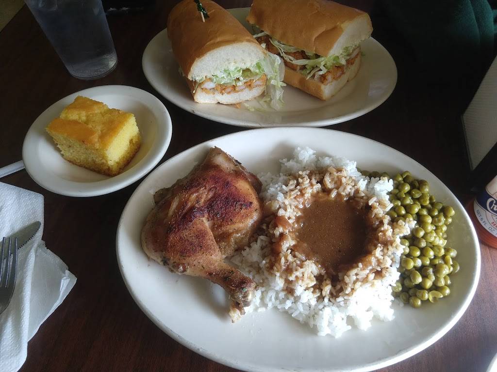 Hurst Restaurant | restaurant | 2152 Airline Dr, Kenner, LA 70062, USA | 5044671370 OR +1 504-467-1370