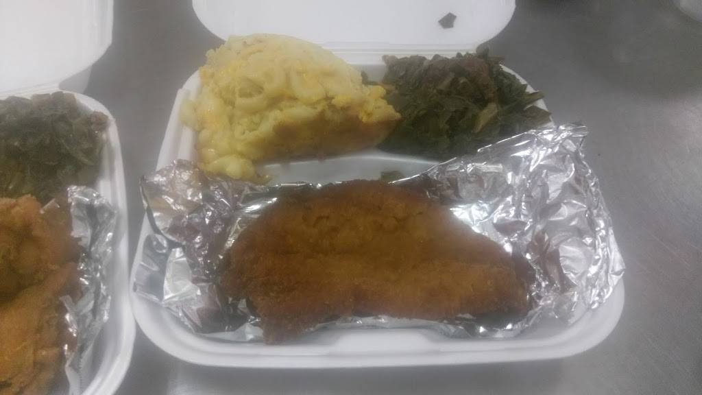 Ryan place | restaurant | 707 Long Ln, Upper Darby, PA 19082, USA | 6108091288 OR +1 610-809-1288