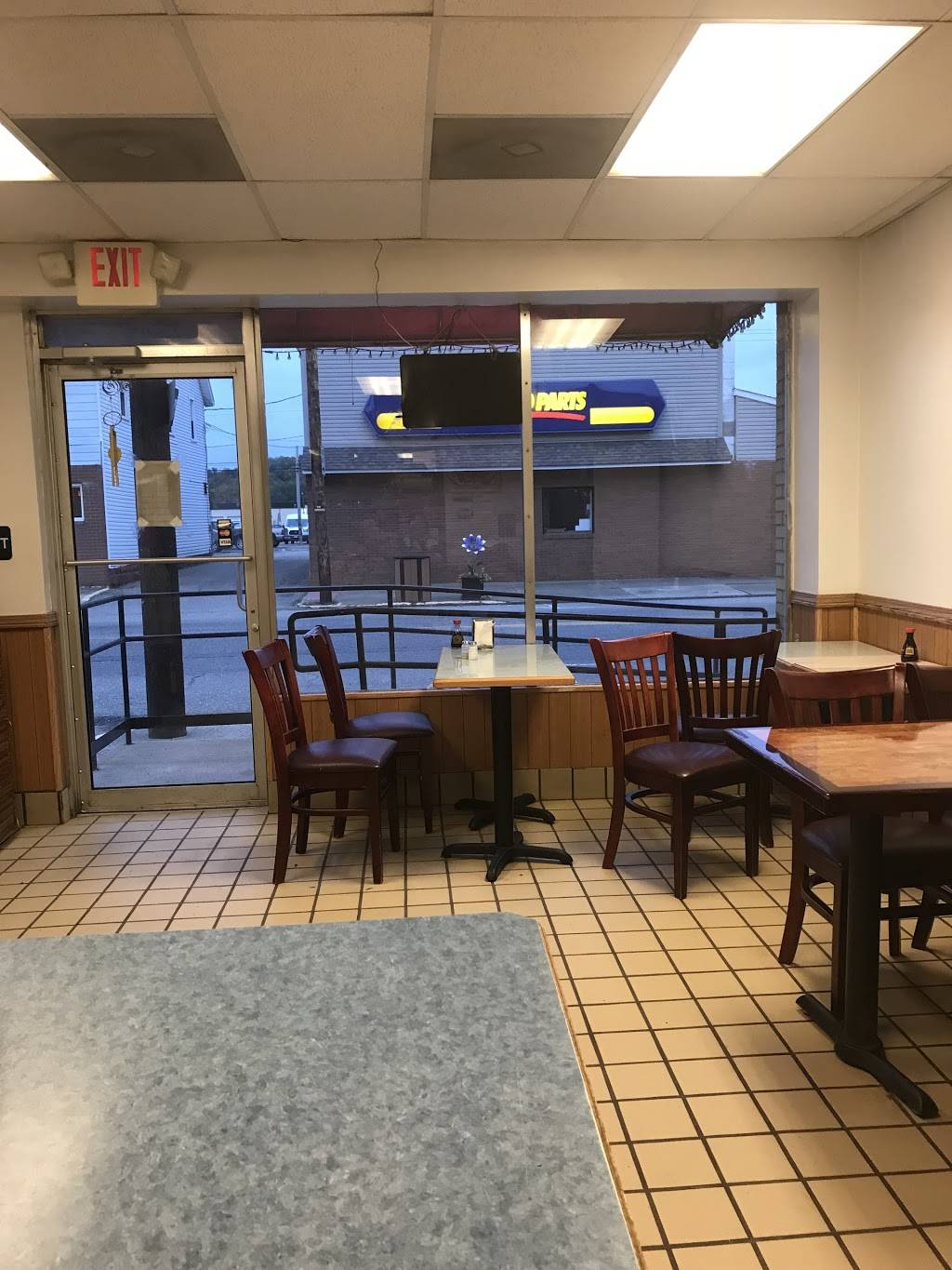 No.1 | restaurant | 126 N Wooster Ave, Strasburg, OH 44680, USA | 3308786666 OR +1 330-878-6666