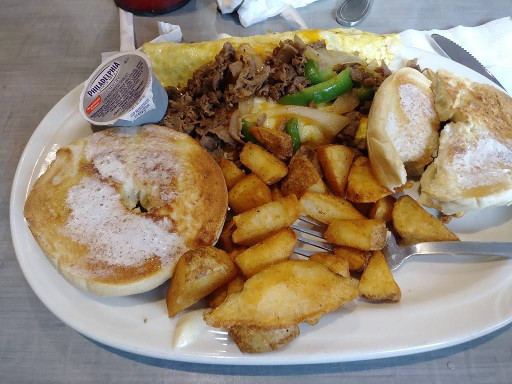 Friendlys | restaurant | 1405 Main St, Willimantic, CT 06226, USA | 8604238084 OR +1 860-423-8084