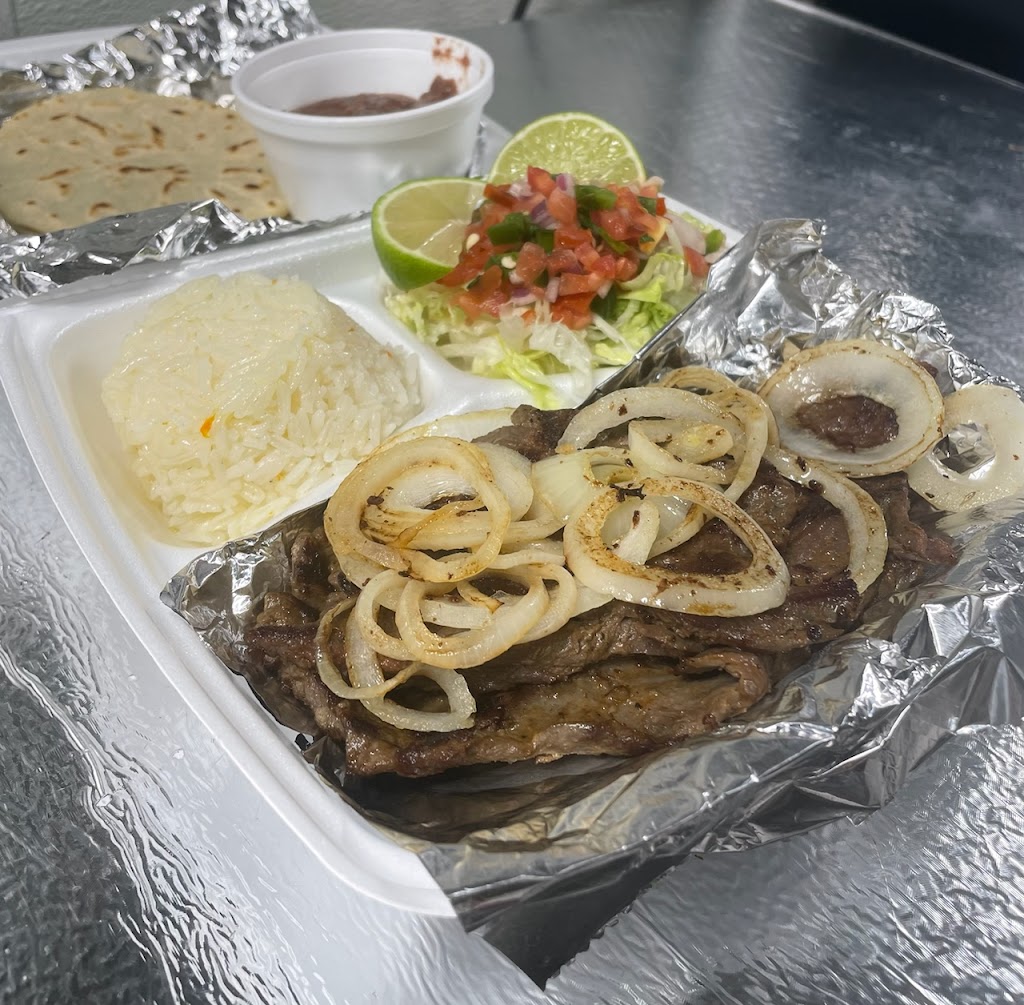 La Sabrocita | restaurant | 1325 Old Bridge Rd, Woodbridge, VA 22192, USA | 5714623481 OR +1 571-462-3481