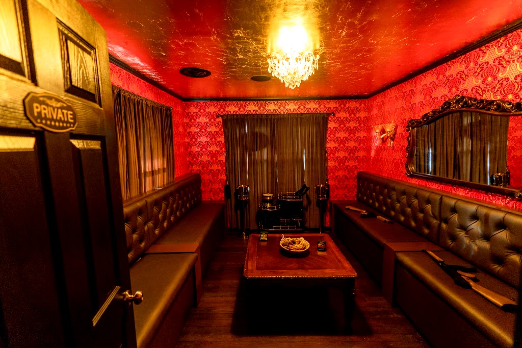 Shelby Street Saloon | restaurant | 2849 Shelby St, Indianapolis, IN 46203, USA | 3178751932 OR +1 317-875-1932