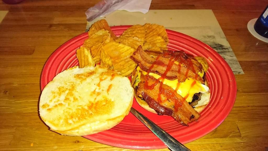 The Oakdale Bar & Grill | restaurant | 11899 W Oakdale Dr, Monticello, IN 47960, USA | 5749659104 OR +1 574-965-9104