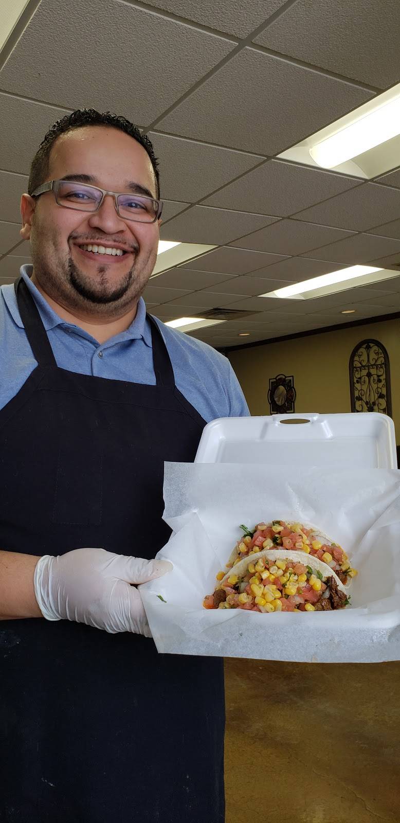 Burrito Mexpress | restaurant | 1312 10th Ave N, Humboldt, IA 50548, USA | 5153328063 OR +1 515-332-8063