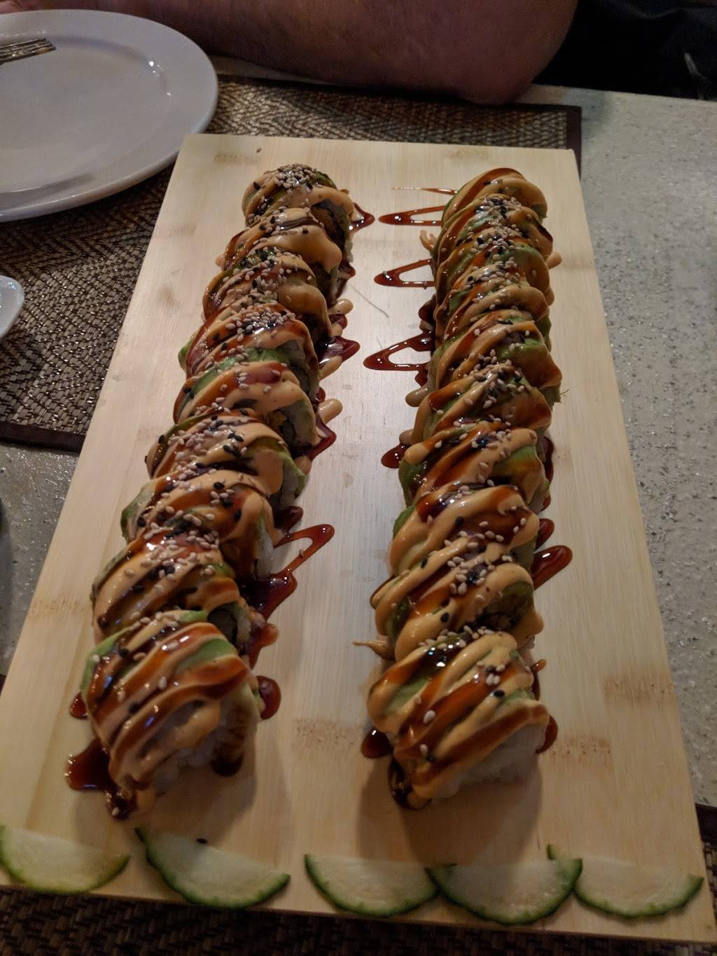 Thai Lanna & Sushi Bar | restaurant | 7257 Fulton Dr NW #39, Canton, OH 44718, USA | 3308181789 OR +1 330-818-1789