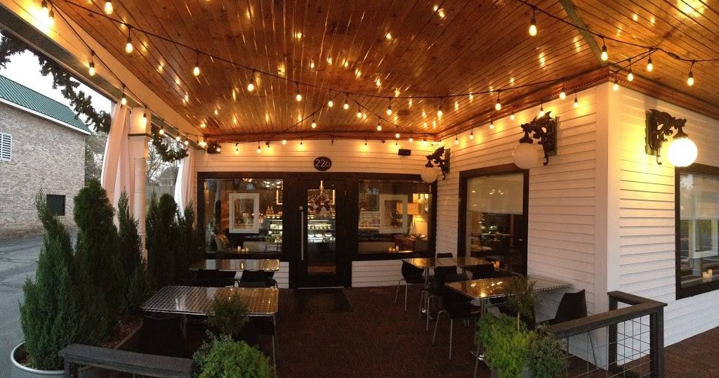 Simonini Gourmet | restaurant | 226 W Cleveland Rd, Granger, IN 46530, USA | 5748553147 OR +1 574-855-3147