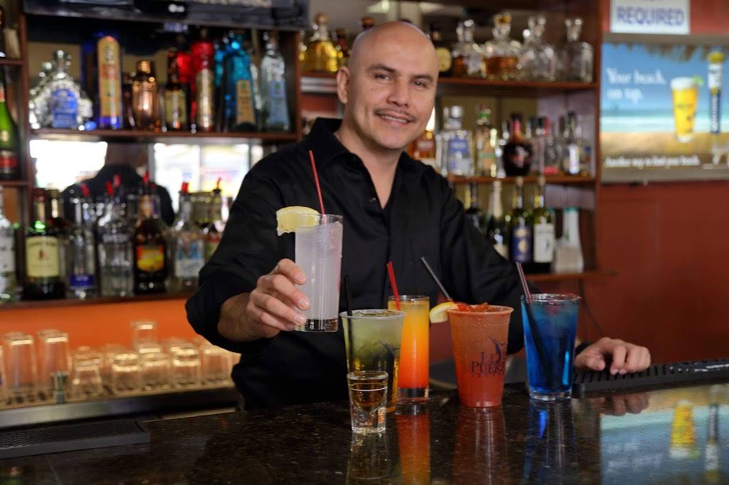 El Puerto Seafood & Mexican Restaurant | restaurant | 2105 Edison Hwy, Bakersfield, CA 93305, USA | 6613261425 OR +1 661-326-1425