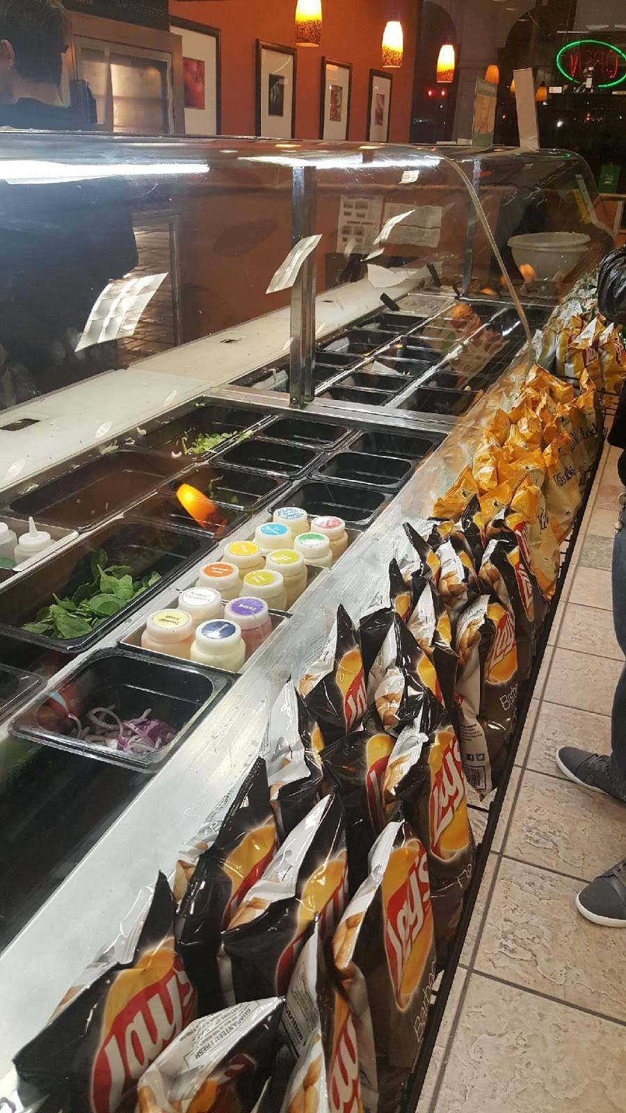 Subway | restaurant | 20430 W Catawba Ave, Cornelius, NC 28031, USA | 7048926728 OR +1 704-892-6728