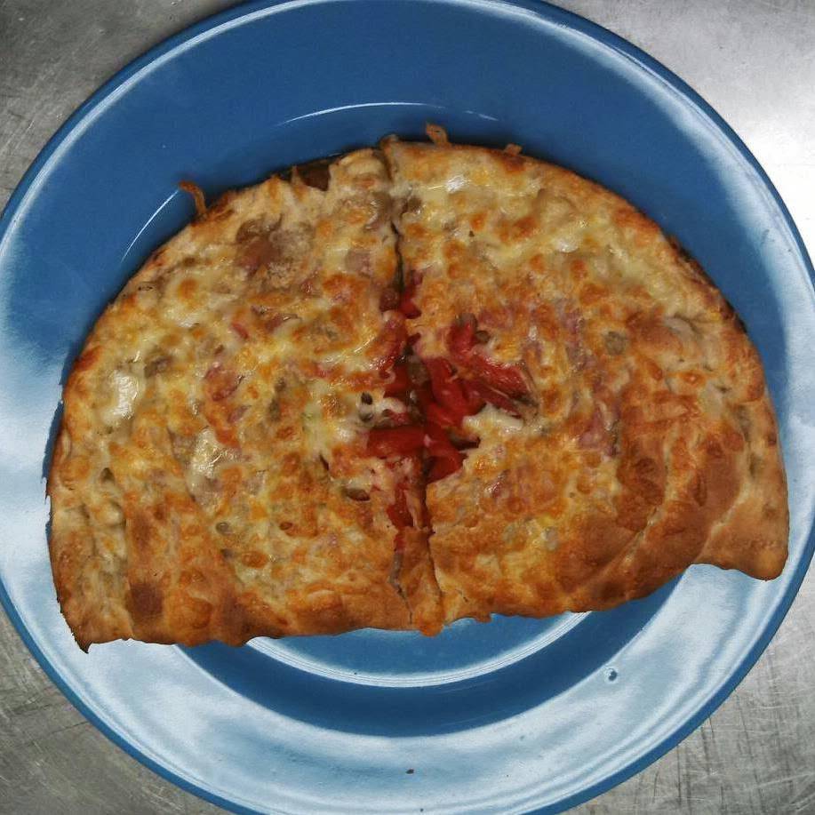 Julianos Italian Pizzeria | meal delivery | 121 W Broadway, Derry, NH 03038, USA | 6034257585 OR +1 603-425-7585