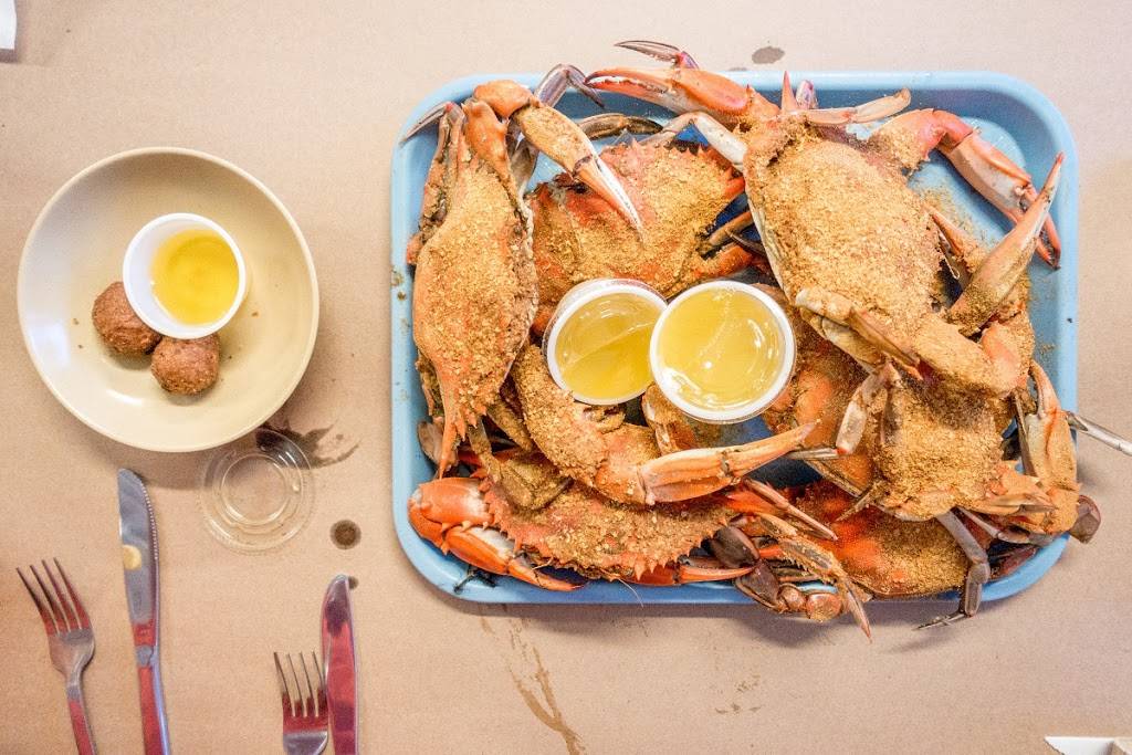 Blue Ridge Seafood Restaurant | restaurant | 15704 Lee Hwy, Gainesville, VA 20155, USA | 7037549852 OR +1 703-754-9852