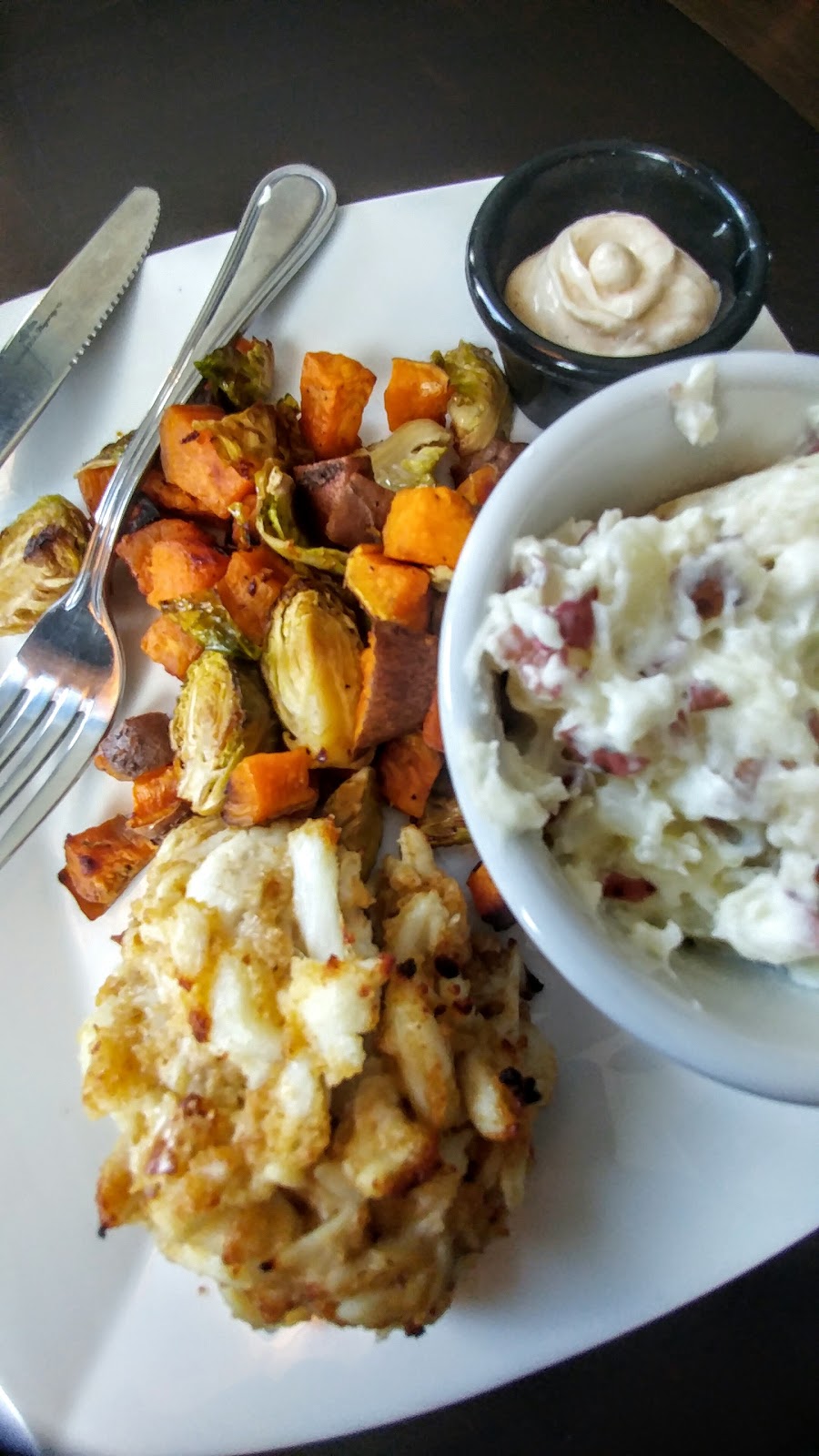 Hammers Bar & Grill | restaurant | 2 Sassafrass Rd, Warwick, MD 21912, USA | 4102754355 OR +1 410-275-4355