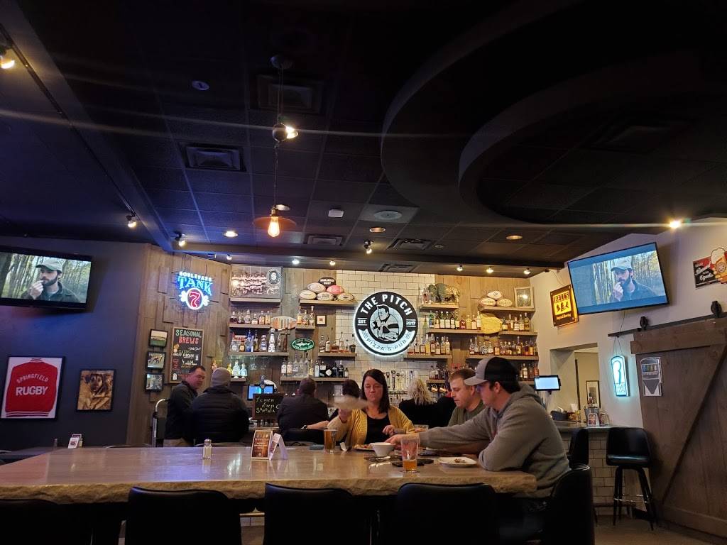 The Pitch Pizza & Pub | restaurant | 2924 E Sunshine St, Springfield, MO 65804, USA | 4173680277 OR +1 417-368-0277