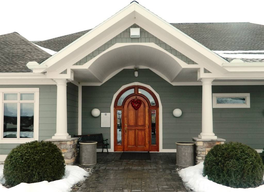 Fore Seasons Restaurant at the BCC | restaurant | 401 Mine Rd, Baraboo, WI 53913, USA | 6083566141 OR +1 608-356-6141